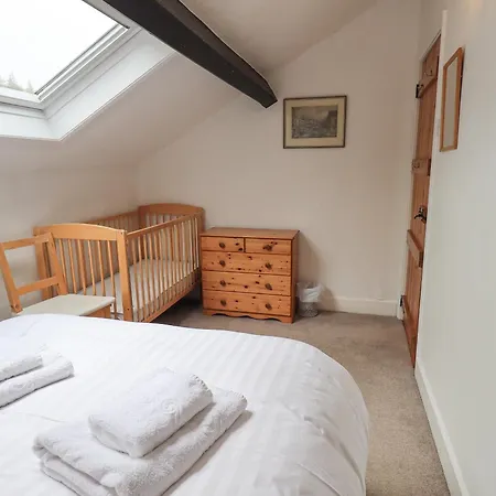 Holme Ground * Coniston